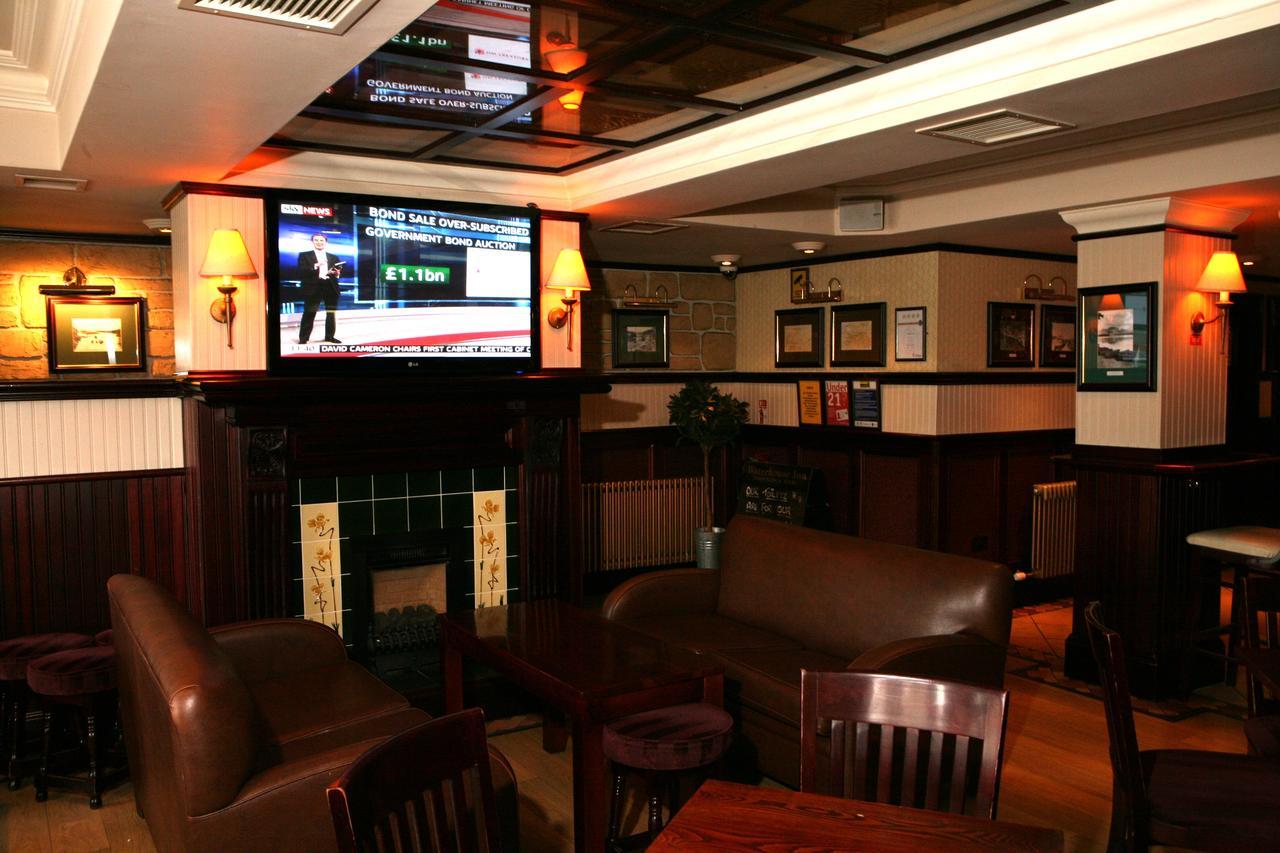 The Waterhouse Inn 巴洛赫 外观 照片