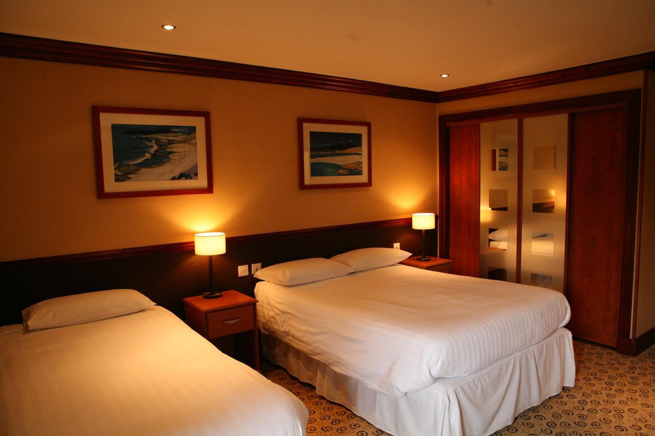 The Waterhouse Inn 巴洛赫 外观 照片